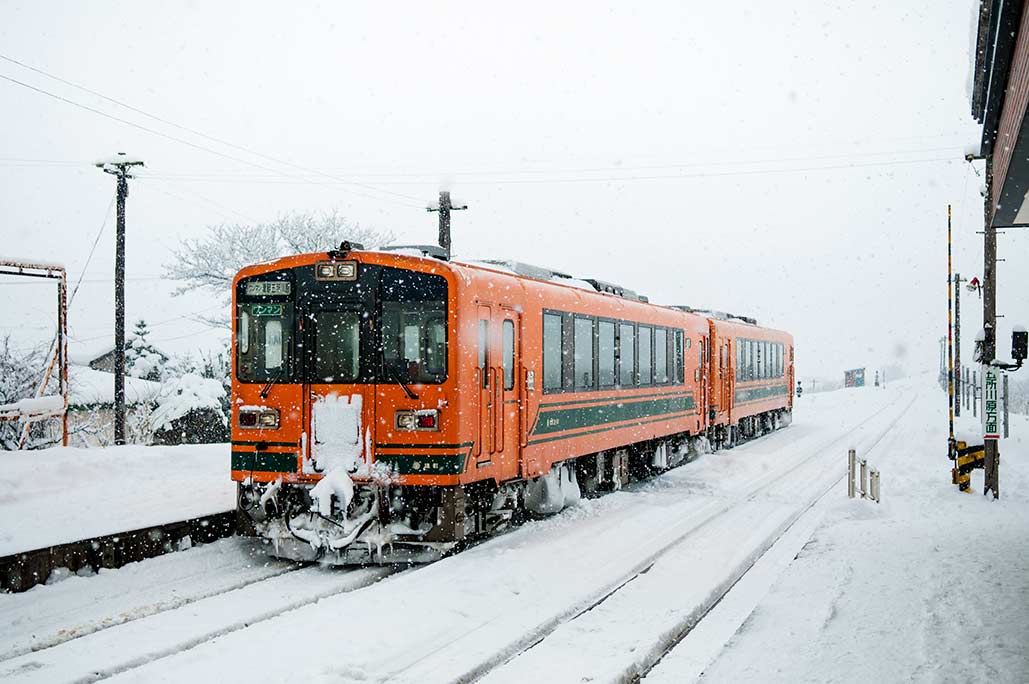 Liquid repellency for railway industry